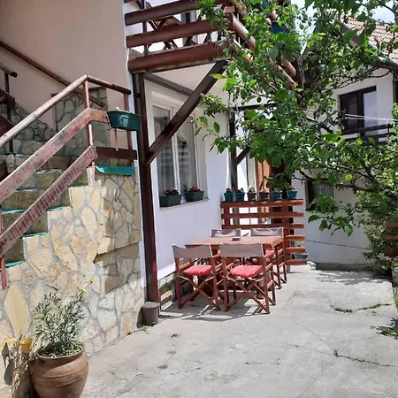 Apartment Jefimija *